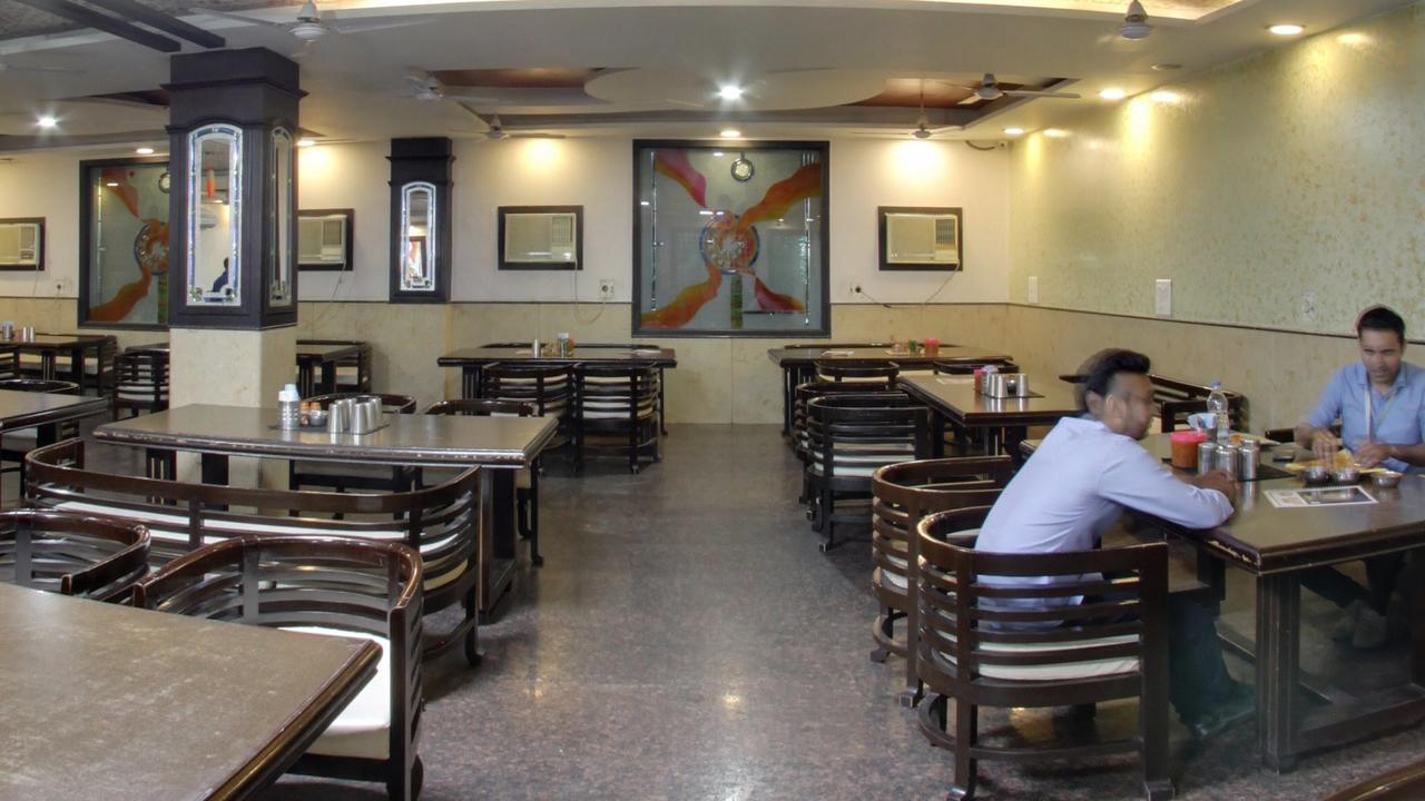 Jhilmil Dhaba Hotel Сонипат Екстериор снимка