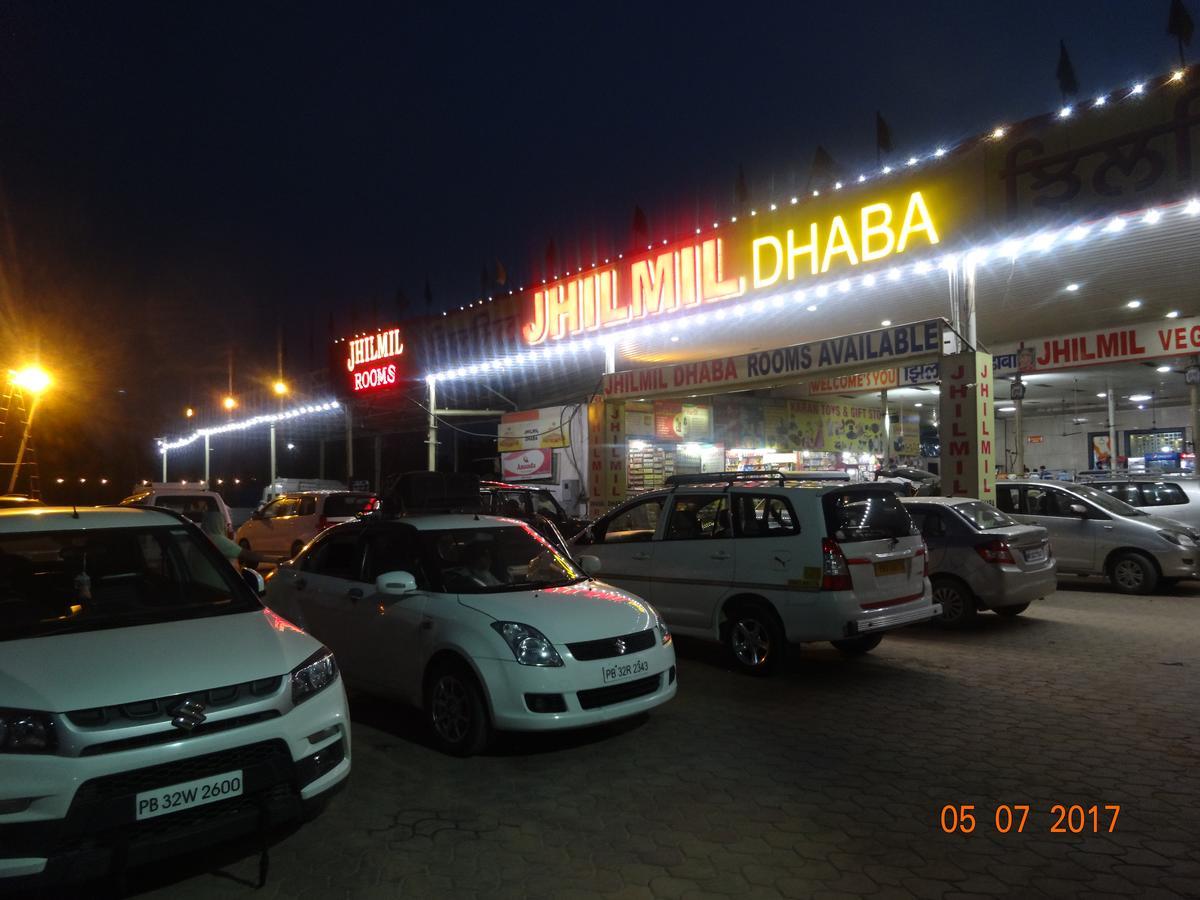 Jhilmil Dhaba Hotel Сонипат Екстериор снимка