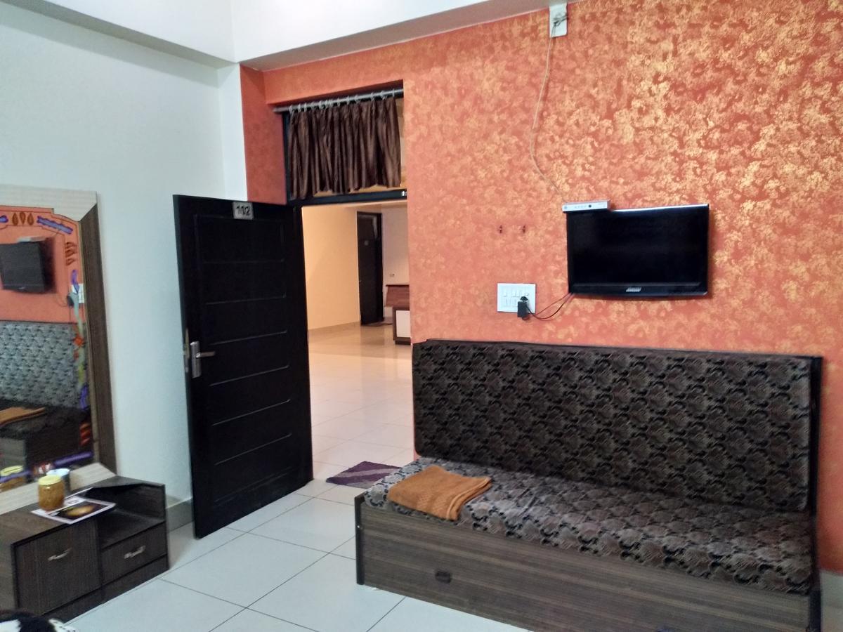 Jhilmil Dhaba Hotel Сонипат Екстериор снимка
